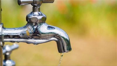 انقطاع المياه عن منطقتين بحي النرجس فيلات بسبب إصلاحات طارئة في القاهرة الجديدة