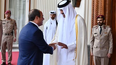 الرئيس السيسي يغادر قطر متوجها إلى الكويت لاستمرار جولته الخليجية 