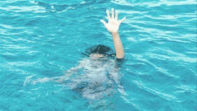 حاول ينقذ أخته فلحق بها.. مصرع شقيقين غرقًا في نهر النيل بكفر الشيخ | بث مباشر