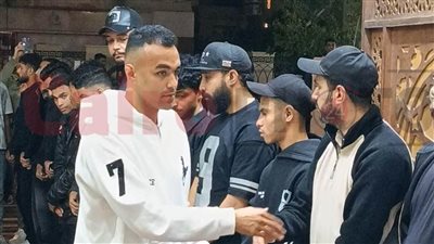 نجوم الرياضة يؤدون واجب العزاء لأسرة إبراهيم شيكا بالحامدية الشاذلية