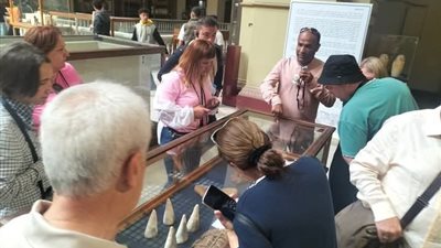 لمشاهدة الخبز الأثري.. توافد كبير من السائحين على زيارة المتحف المصري بالتحرير | صور