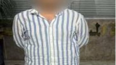 حوّلي مبلغ ولما تيجي أدهولك.. القبض على المتهم بالنصب على عامل توصيل طلبات بالتجمع