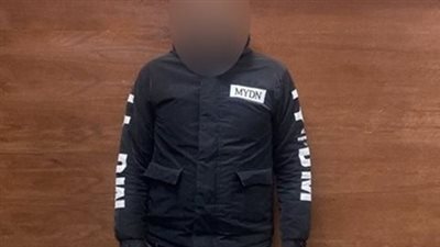 ضبط سايس متهم بفرض رسوم مالية على المواطنين بمصر القديمة 