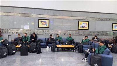بعثة الأهلي تصل دبي قبل استكمال رحلتها إلى أمريكا للمشاركة في مونديال الأندية 