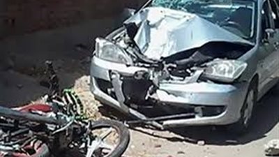 بينهم طفلان.. مصرع وإصابة 5 أشخاص في حادث تصادم ملاكي وموتوسيكل بسوهاج