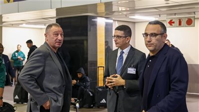 وفد السفارة المصرية في جنوب إفريقيا يستقبل بعثة الأهلي