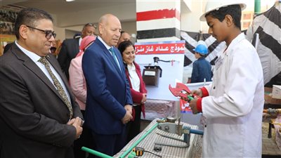اصنع وابدع.. محافظ القاهرة يفتتح معرض التعليم الفني وورش العمل بمدينة نصر| صور 