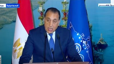 رئيس الوزراء: هيئة قناة السويس حققت طفرة في مشروعات تطوير المجرى الملاحي العالمي