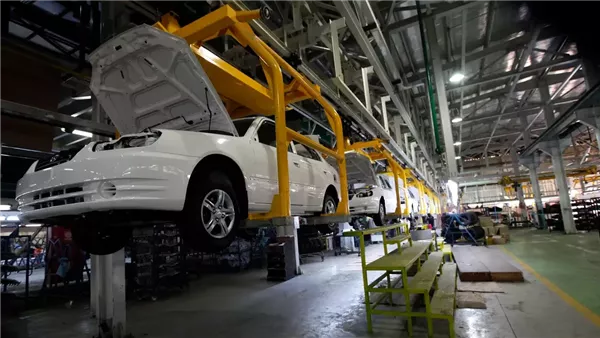 صناعة السيارات -