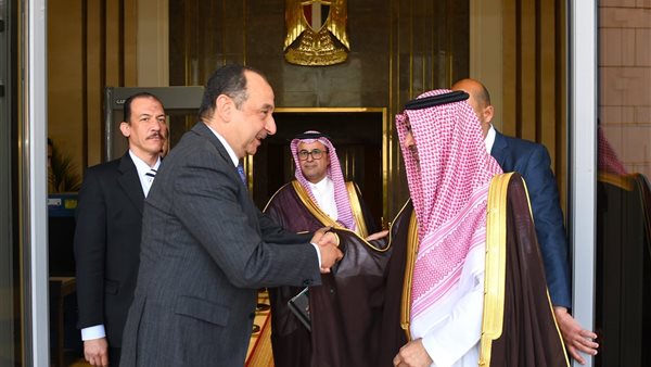 خلال اللقاء