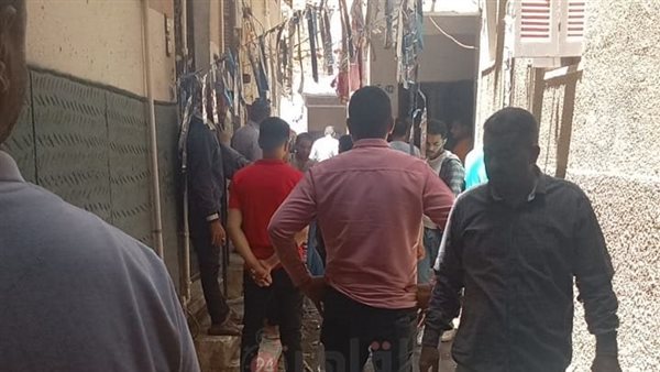 انهيار جزئي لعقار