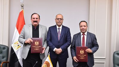 وزير العمل يُوّقع بروتوكول تعاون مع شركة إيطالية لـ تدريب الكوادر على متطلبات سوق العمل