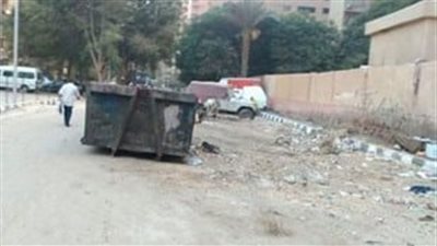 تفاصيل العثور على جثة رضيع ملقى داخل صندوق قمامة بقنا| بث مباشر 