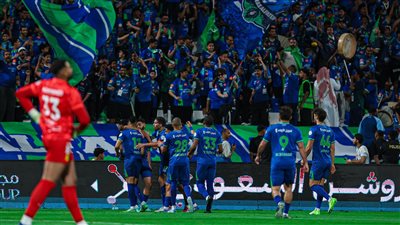 بقيادة جوزيه جوميز.. الفتح يفوز على الاتحاد بالدوري السعودي ويشعل الصراع على اللقب