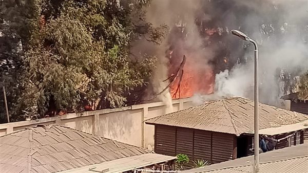 جانب من الحريق 