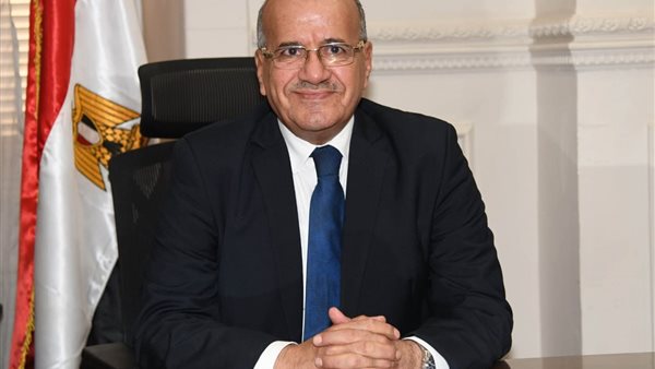 ثروت فتح الباب