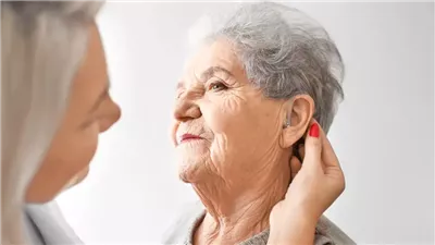 دراسة: علاج فقدان السمع في سن مبكر قد يؤخر الإصابة بالخرف لسنوات