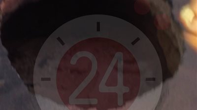 الجهات المعنية تواصل إصلاح هبوط أرضي بطريق توشكي أبو سمبل