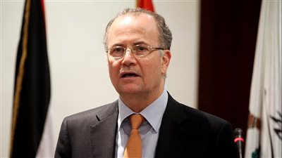 الاحتلال يمنع رئيس الوزراء الفلسطيني من جولة ميدانية في رام الله ونابلس