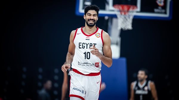 أنس أسامة لاعب السلة