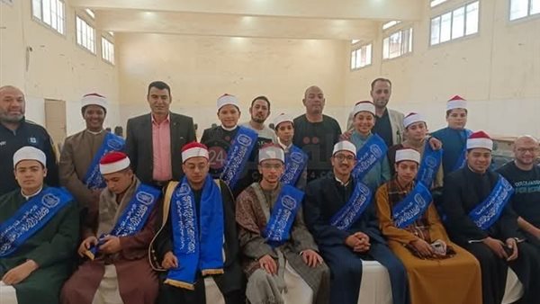 فريق الإنشاد بالمنطقة