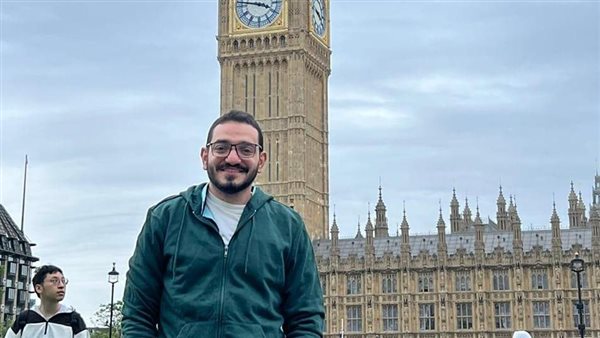 طبيب عين شمس