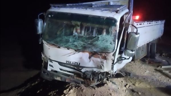 حادث تصادم بين سيارتين