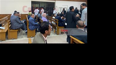 اليوم.. محاكمة 12 متهمًا في قضية رشوة وزارة الري