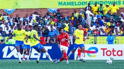 موعد مباراة الأهلي وصن داونز في نصف نهائي إفريقيا بالتوقيت الصيفي