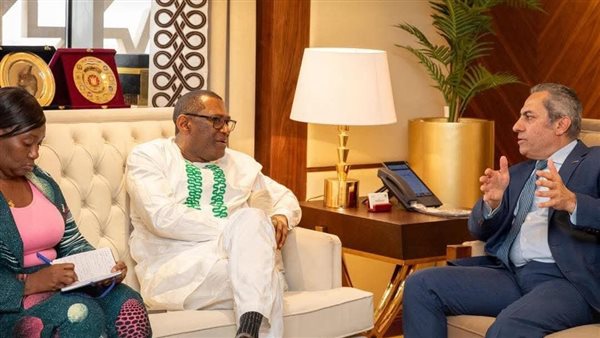 جانب من الجلسة