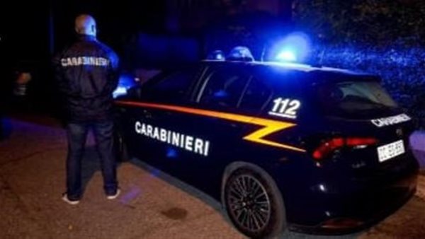 الشرطة الإيطالية