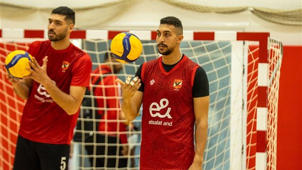 طائرة الأهلي