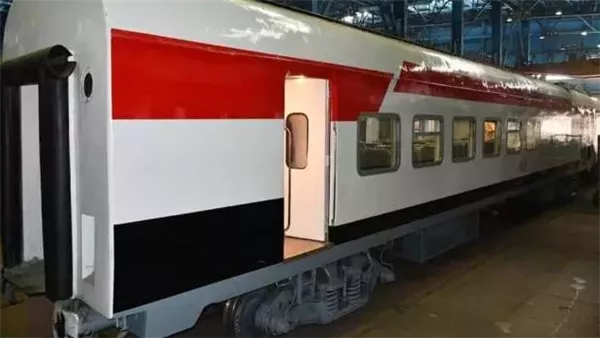 عربات السكة الحديد