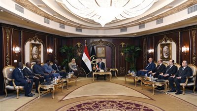 وزير الداخلية يستقبل المفتش العام لشرطة أوغندا لتعاون أمني مشترك لمواجهة الإرهاب والجريمة المنظمة