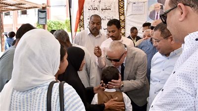 محافظ الأقصر يتفقد المشروعات الخدمية والتنموية بالقرنة: تنمية شاملة ومدارس جديدة وكورنيش حضاري