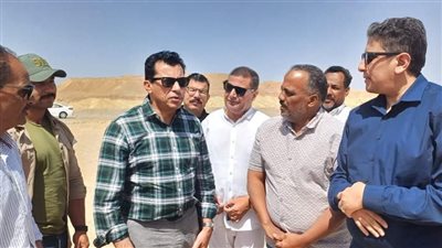 وزير الشباب يتفقد أرض نادي مرسى علم.. ويوجه بإنشاء مركز تنمية رياضية| صور