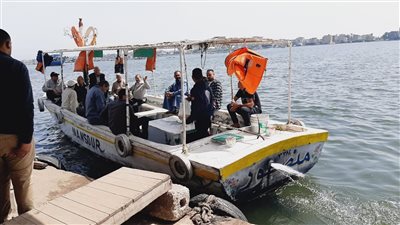 وسط أجواء من البهجة.. إقبال كبير من المواطنين على المتنزهات والشواطئ بالبحيرة