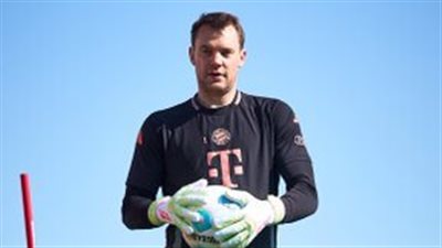 بايرن ميونخ يعلن عودة نوير وأوباميكانو للتدريبات