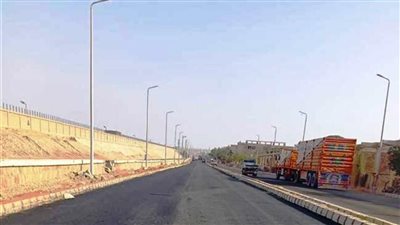 محافظ أسوان: تكثيف الإجراءات تجاه سيارات نقل تسير ليلًا دون لوحات معدنية