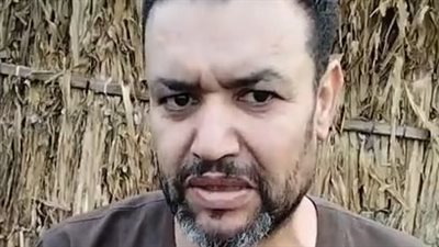 عجلاتي ينهي حياة سائق توك توك بالمنوفية.. وشاهد عيان: موّته وخرج يقول بلغوا الشرطة| بث مباشر