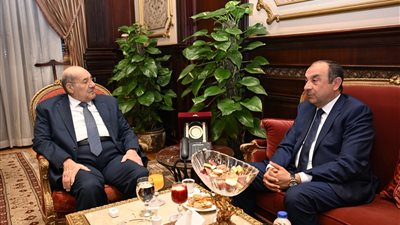 وزير قطاع الأعمال: الانتهاء من مشروعات تطوير شركات الغزل والنسيج بنهاية 2025