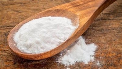 تعرف على استخدامات كربونات الصوديوم.. إيدك اليمين في البيت