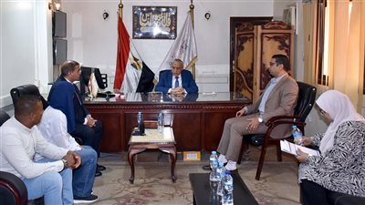 محافظ الأقصر يشدد على الحسم في ملفي التصالح والتقنين