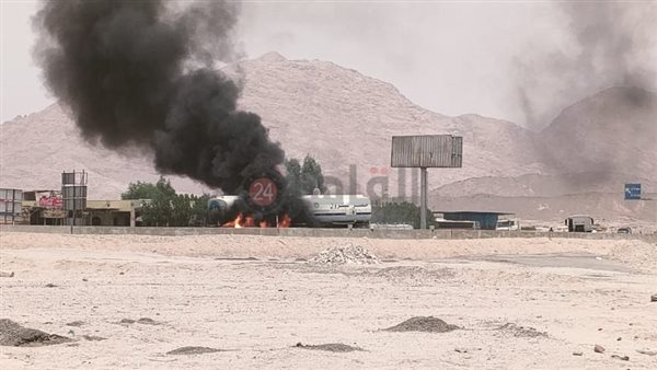 جانب من الحريق 