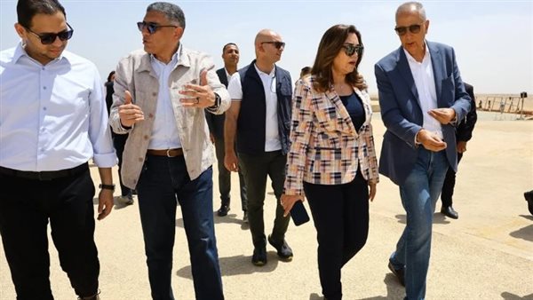 جانب من جولة الوزيرة