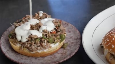 طريقة عمل الشاورما باللحم على أصولها.. حضريها زي المطاعم السوري