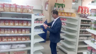 ضبط 500 كيلو من الأغذية الفاسدة في الوادي الجديد