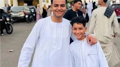 لحق بصديقه.. وفاة الضحية الثانية في حادث انقلاب دراجة نارية بقنا |بث مباشر 