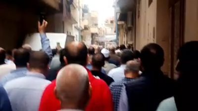 في جنازة مهيبة.. أهالي الدقهلية يشيعون جثمان النائب ثروت فتح الباب لمثواه الأخير| بث مباشر 