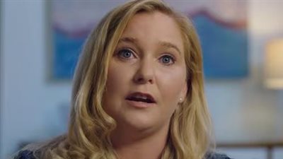 بعد فضح شبكة دعارة أطفال بقيادة أمير بريطاني ورجال أعمال أمريكيين.. انتحار ضحية الفضيحة الكبرى فيرجينيا جوفري